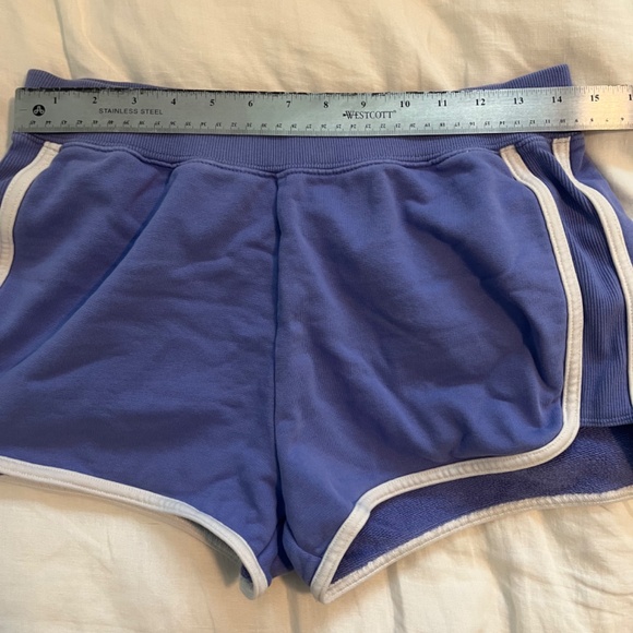 Aerie Short - Picture 5 of 5